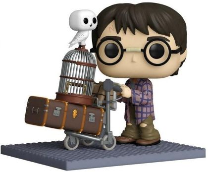 Фигурка Funko Pop! Deluxe: Harry Potter - Harry Potter Pushing Trolley #135